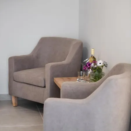 Appartamento Rodia 2 Bedroom House