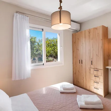 Apartament Rodia 2 Bedroom House Lefkáda